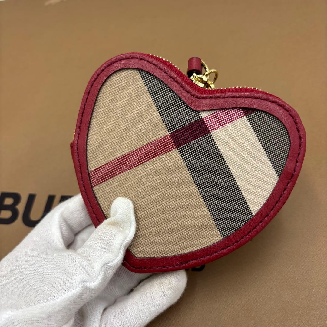Burberry ケース　ハート　チャーム　レザー　ナイロン　ノバチェック
