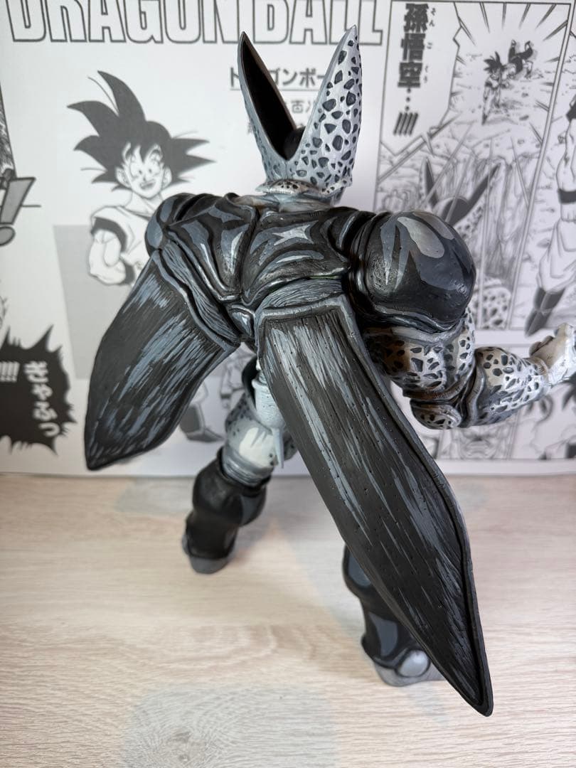 ドラゴンボール リペイント　セル　ラストワン賞 完全体 モノクロ色　二次元彩色