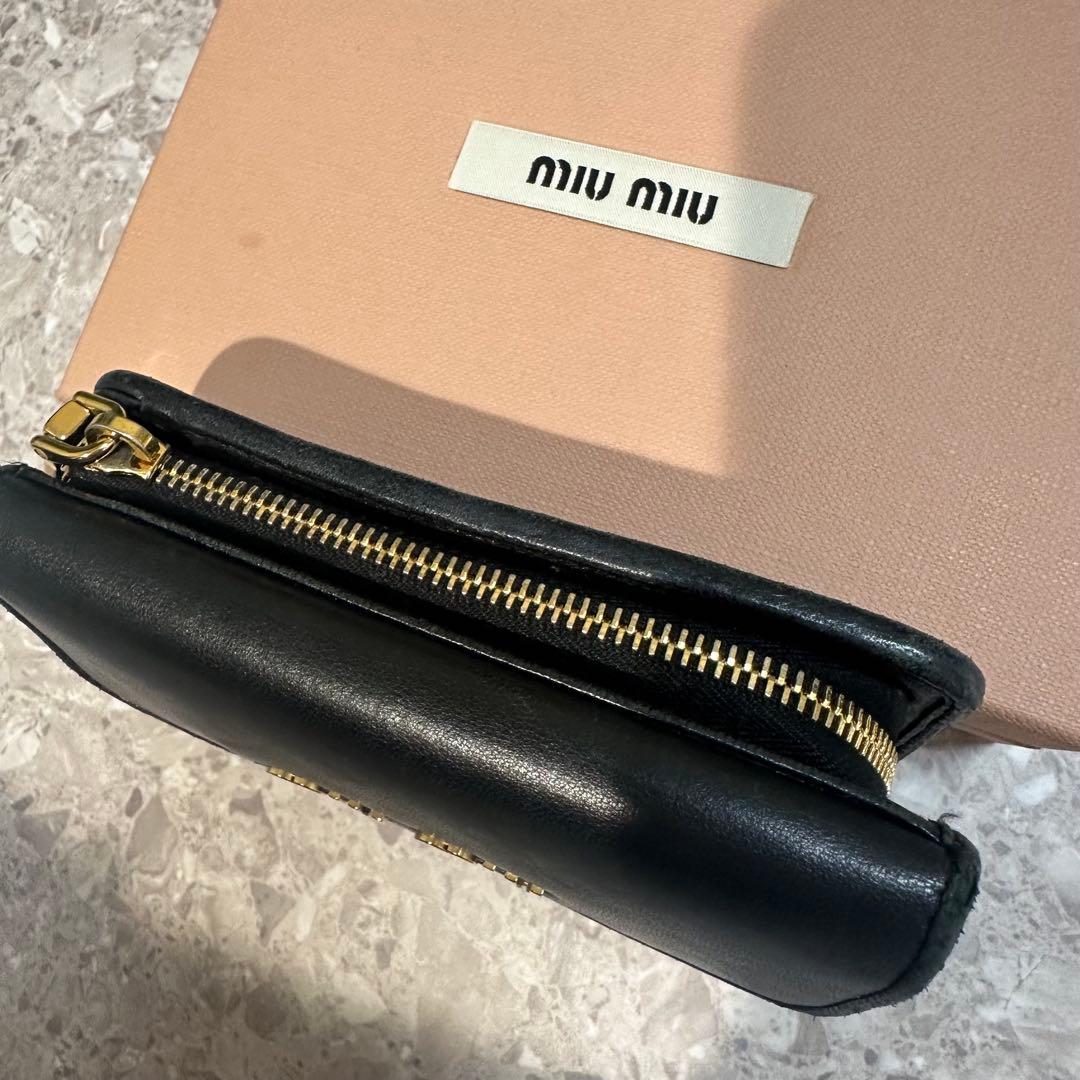 miu miu ミュウミュウ マテラッセ 三つ折り財布 ブラック