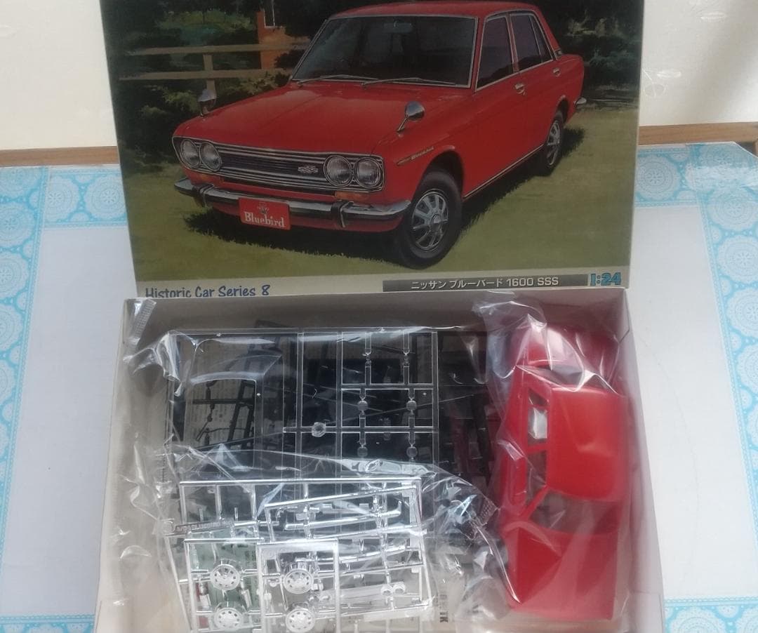 日産ブルーバード、シボレーインパラ、シルビア、ホンダ1300 プラモデルセット