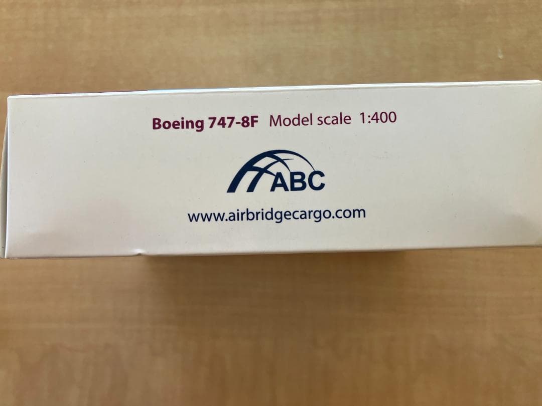 貨物機模型　AirBridgeCargo　B747-8F　1/400　　え