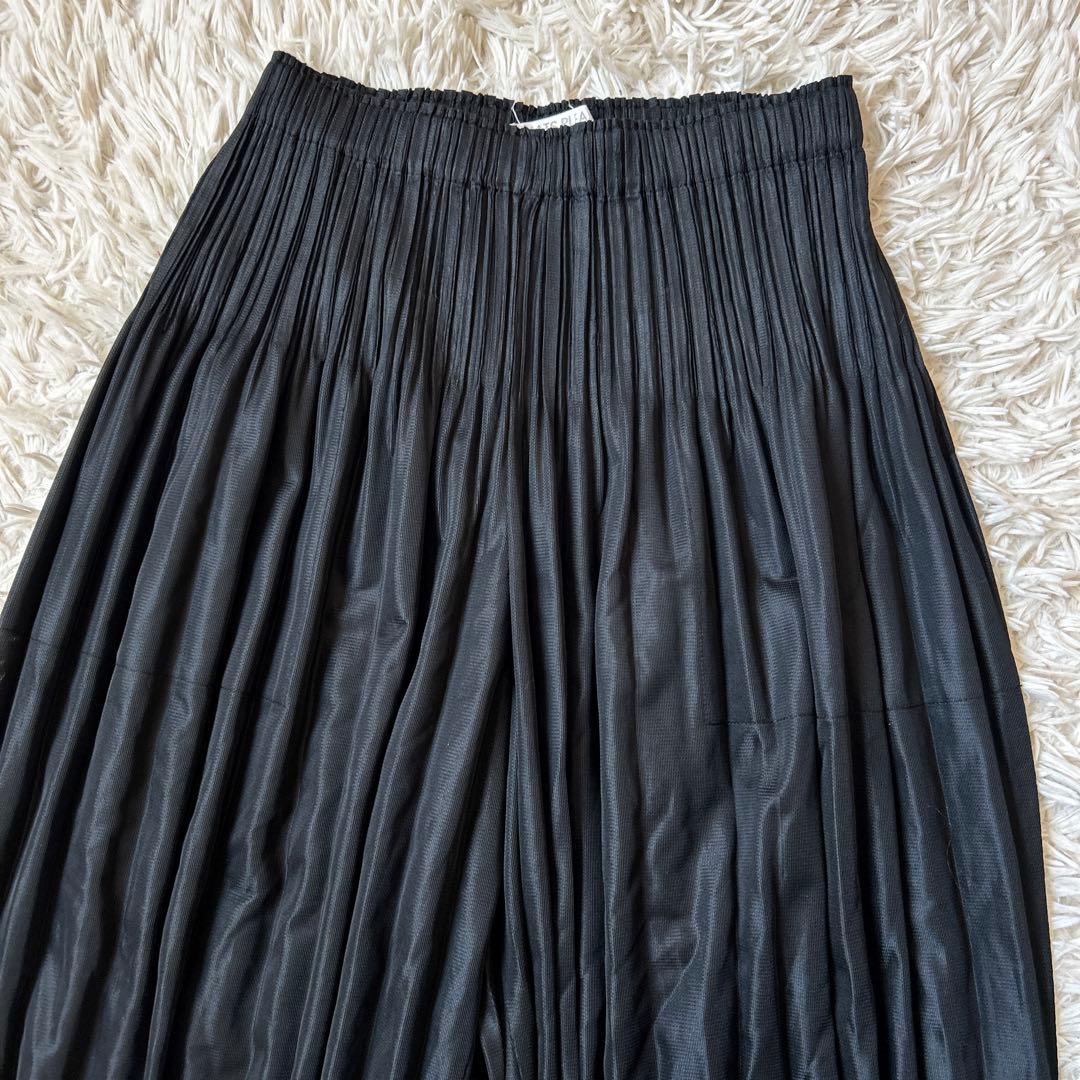 PLEATS PLEASE✨FLUFFY BASICSプリーツサルエルパンツ