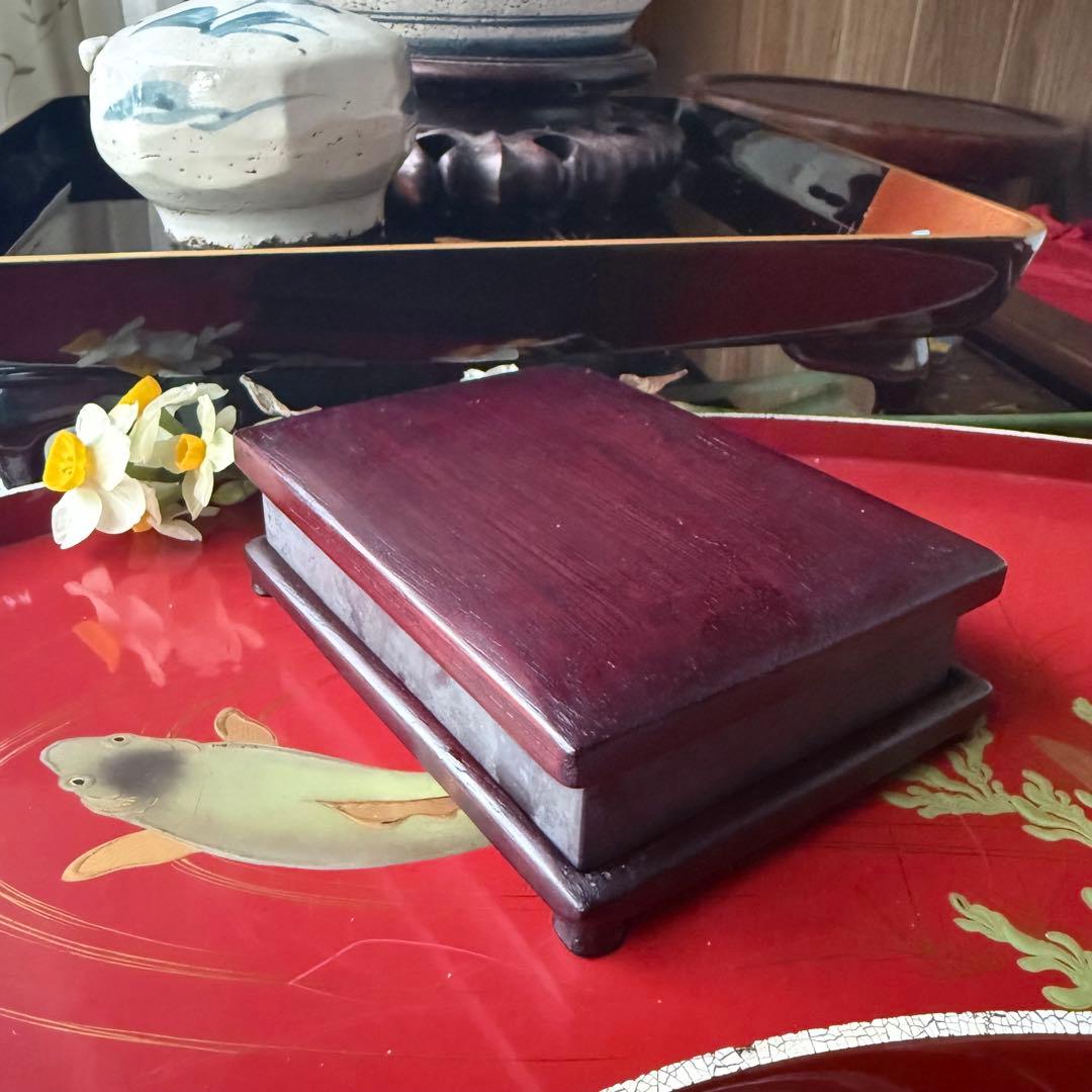 書ぞめに‼️新春期間限定‼️不世出の名品‼️旧家蔵出端渓硯『古松❌瀧　硯』」唐木箱1点