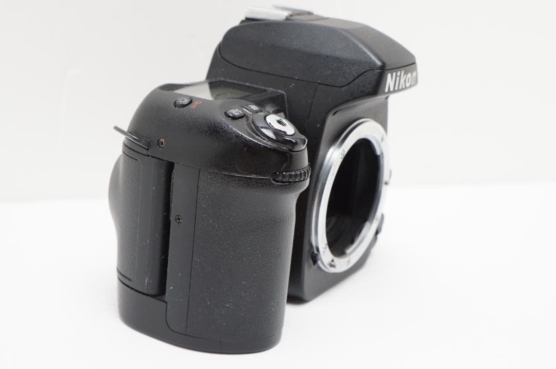 ＜作例あり＞Nikon F80S フィルム一眼レフカメラ ボディ AF