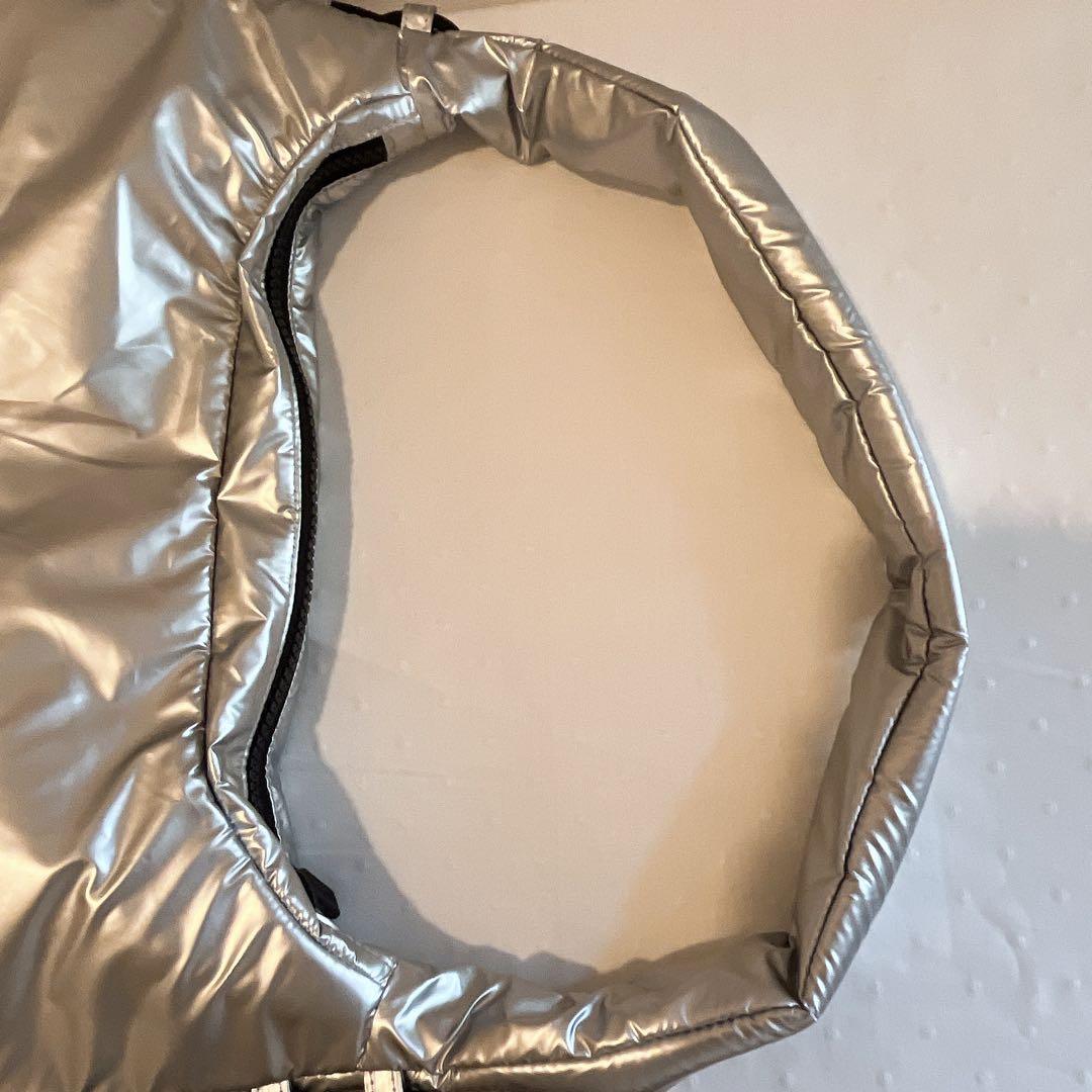 HUNTER シルバー ショルダーバッグ　ハーフムーン　ホーボー　シリング