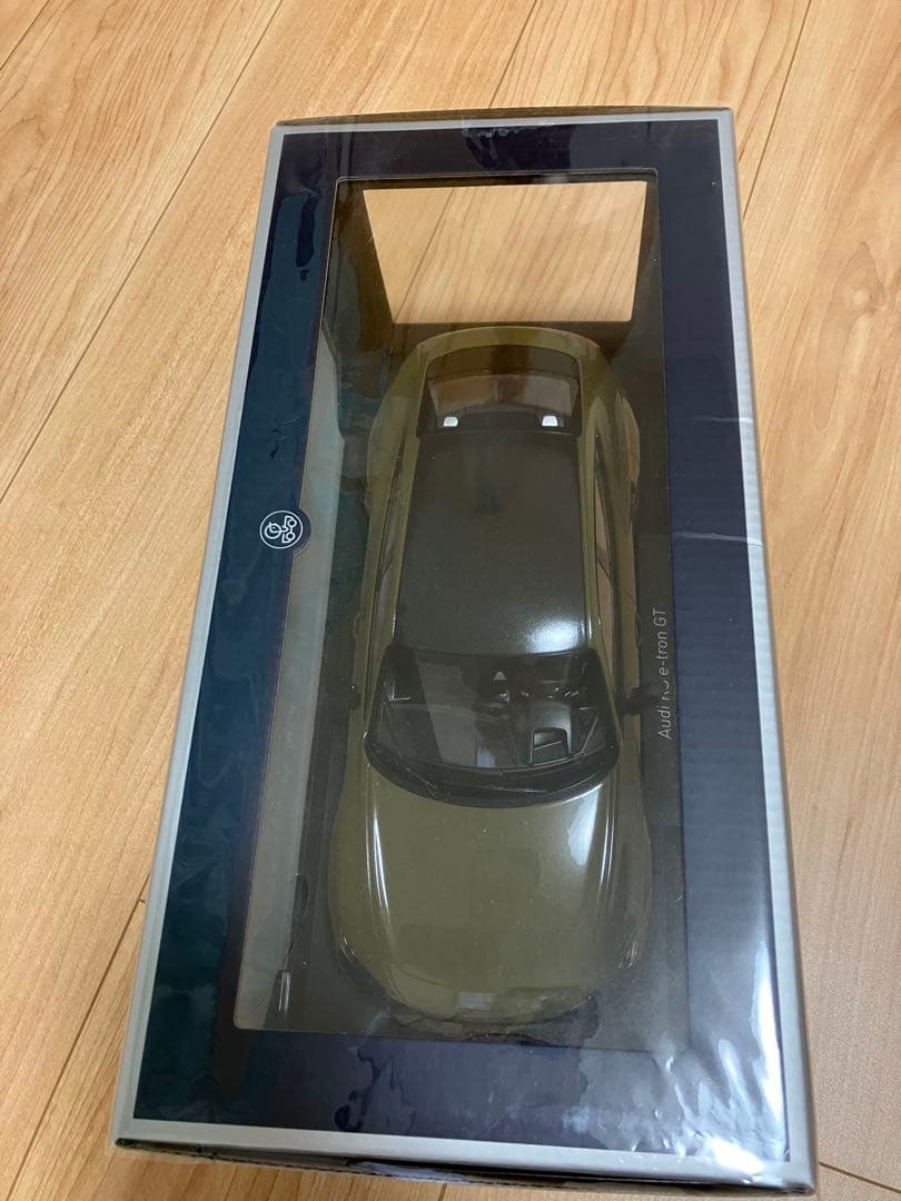 NOREV 1/18 アウディ　RS e-tron GT ミニカー