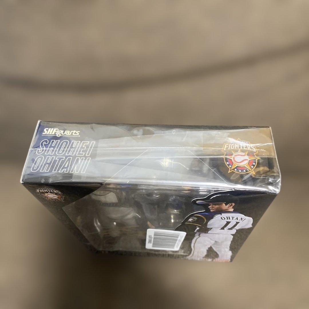 カ*ラ様 新品未開封　S.H.フィギュアーツ 日本ハムファイターズ 大谷翔平 日