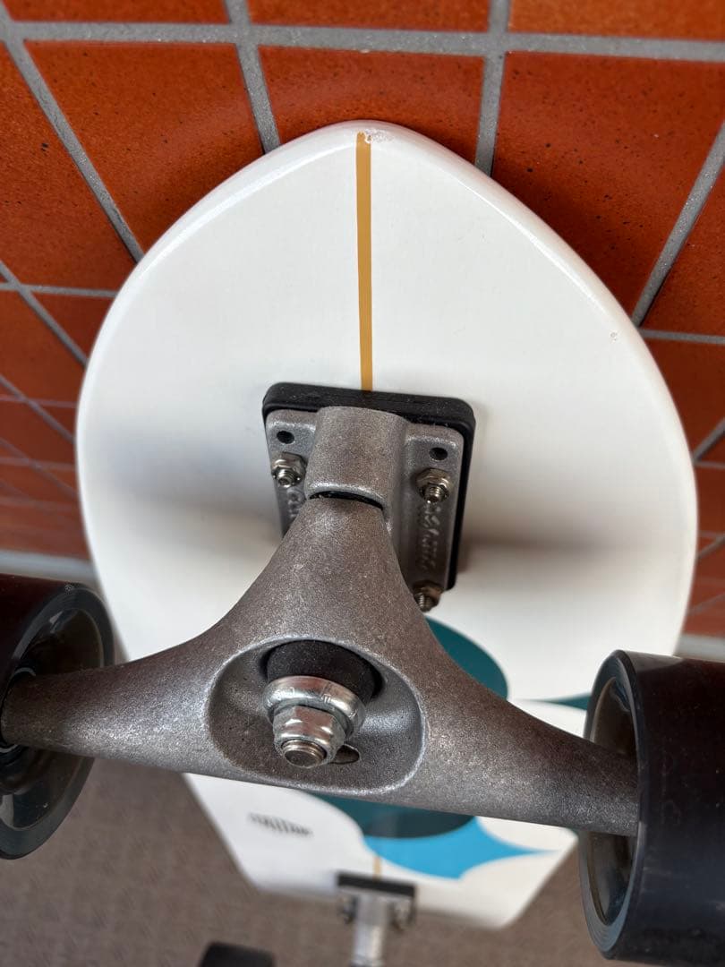 Carver Triton Astral CX4 スケートボード