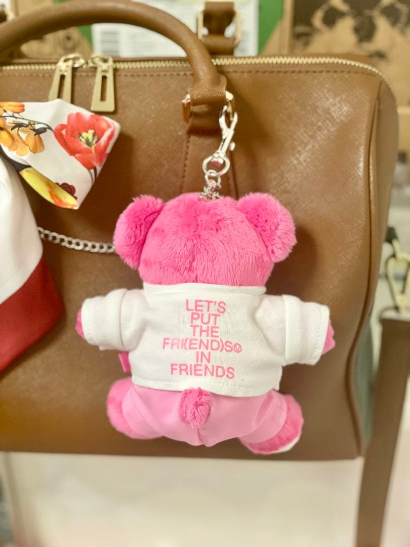 BTS テテ　FRI(END)S Bear Keyring ぬいぐるみ服