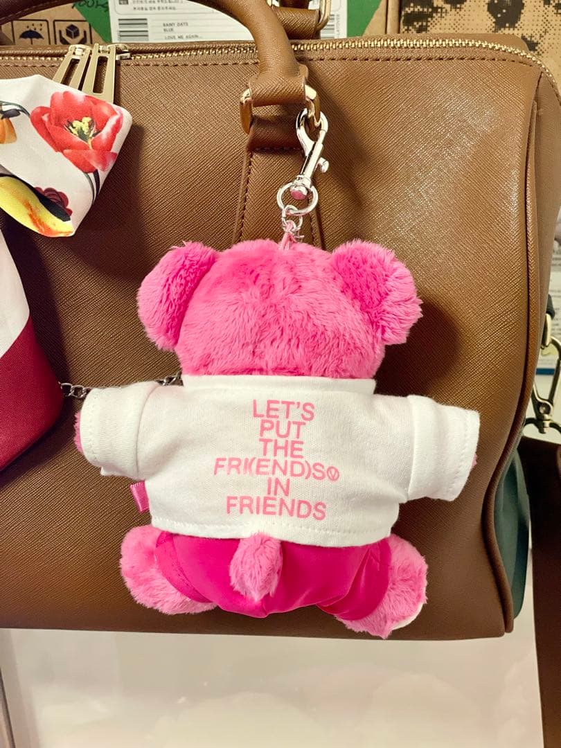 BTS テテ　FRI(END)S Bear Keyring ぬいぐるみ服