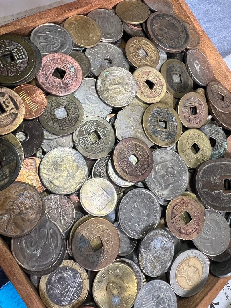 中国古錢 日本 アメリカ約1kgおまとめ大型貨幣　銀貨　ヨーロッパ 自宅保管品