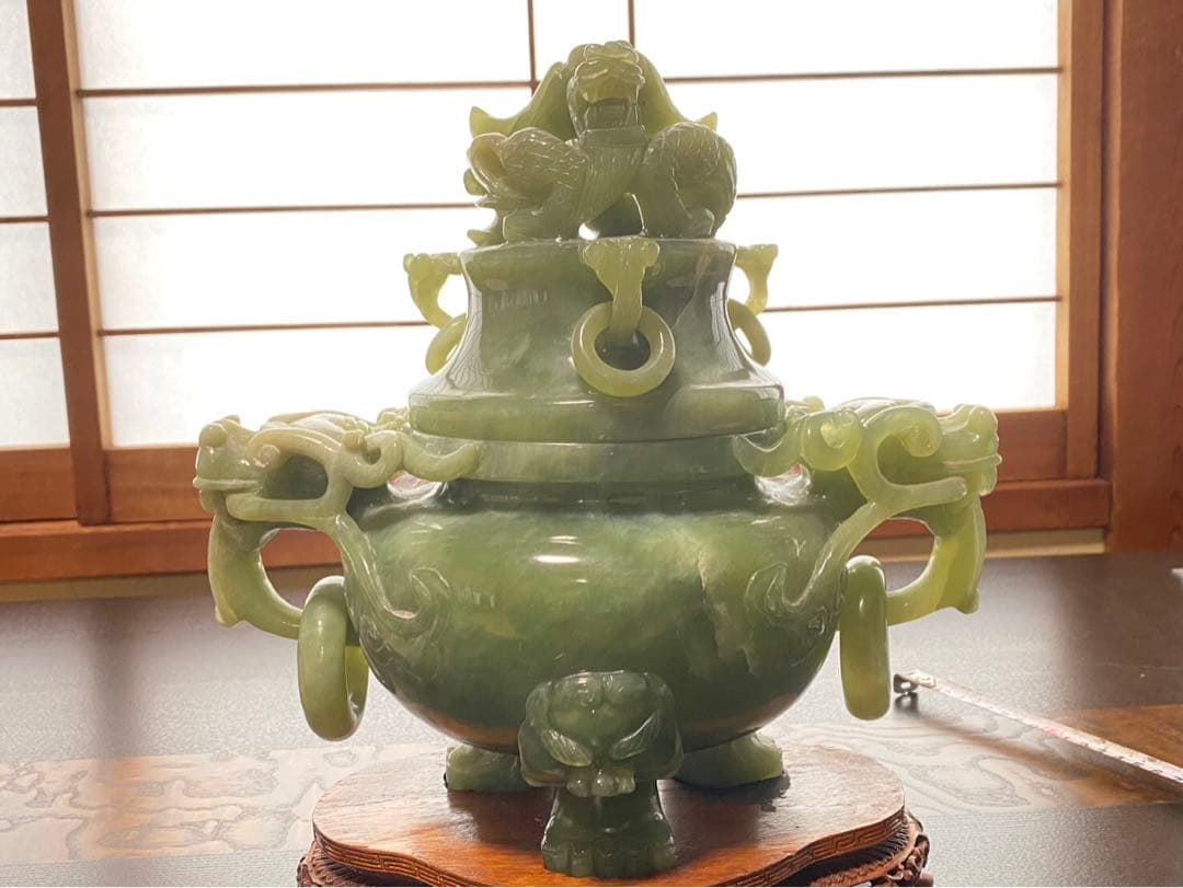 翡翠 玉石 龍双耳龍掴み三足香炉