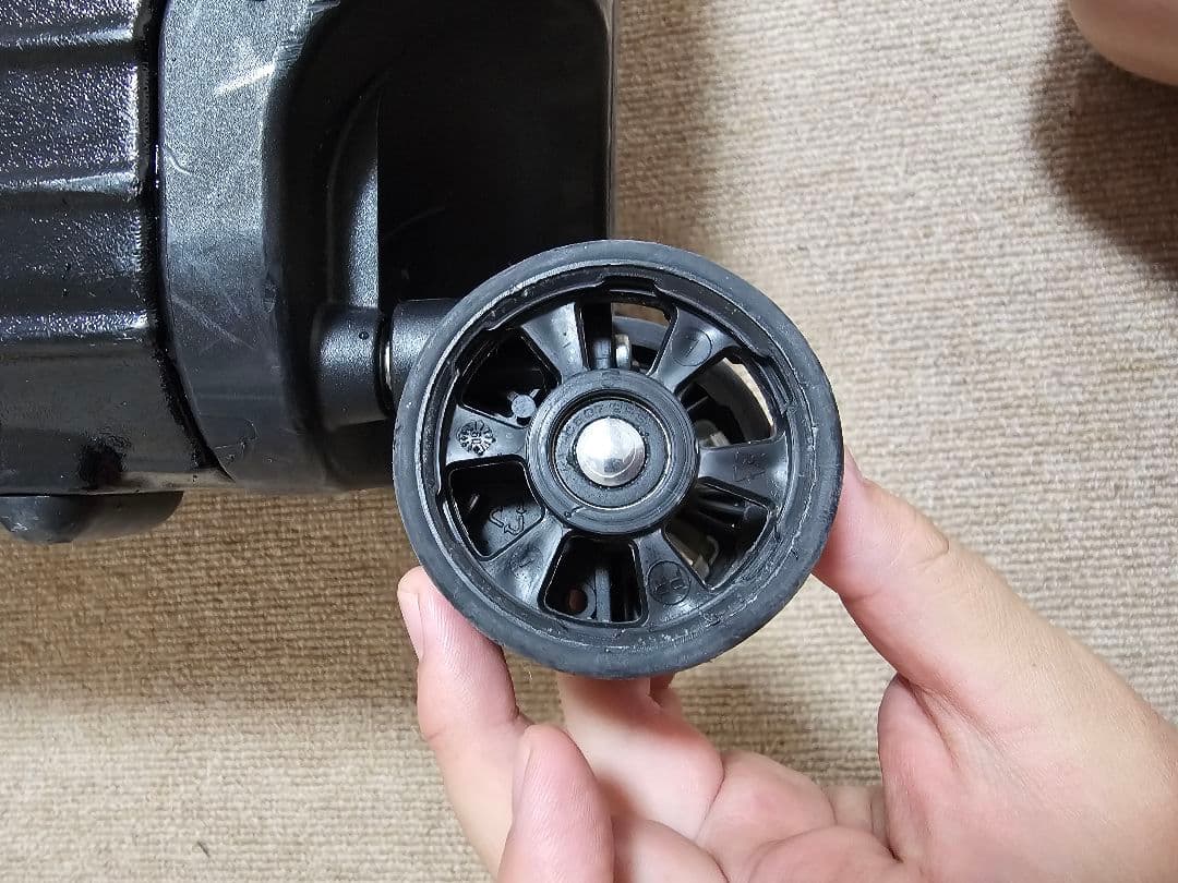 最終値下げ 送料無料！リモワ サルサ キャリーケース