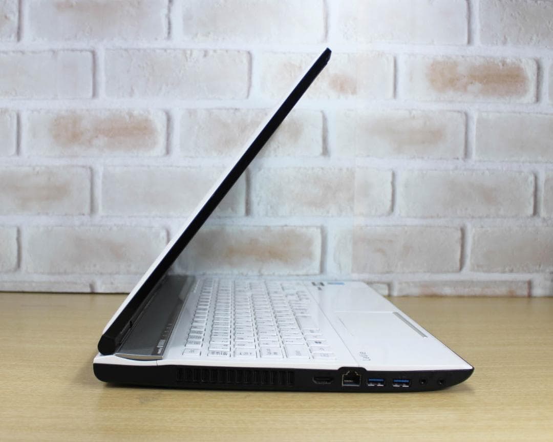 ✨タッチパネル Core i7✨メモリ16G✨SSD オフィス付 ノートパソコン