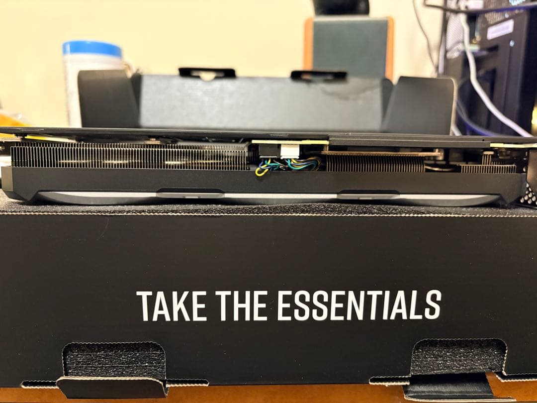 グラフィックボード・グラボ・ビデオカード MSI GeForce RTX 4070 VENTUS 3X 12G OC