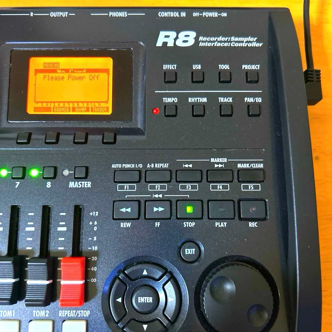 ZOOM R8 MTR ズーム マルチトラックレコーダー 美品 期間限定特別価格