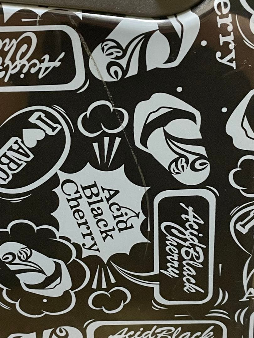 か*ず様 【値下げ‼️】美品 Acid Black Cherry キャリーケース