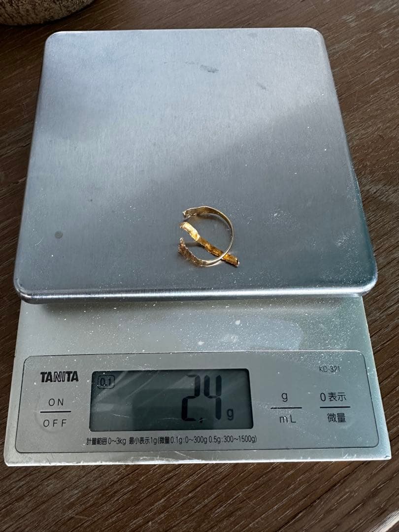 三*郎様 21K刻印あり ゴールドカラー リング 破損あり 2.4g