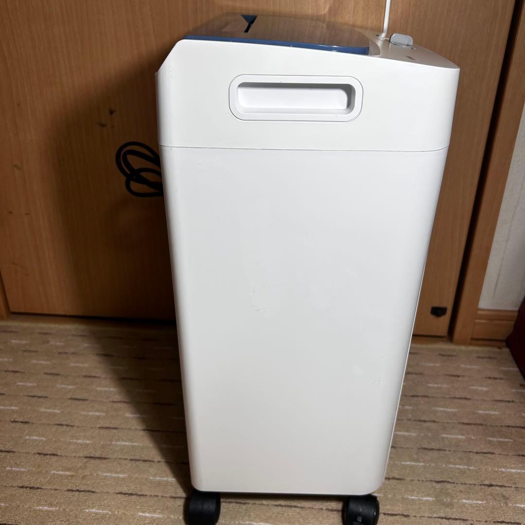 【美品】アイリスオーヤマ　オートフィードシュレッダー・AFS60C 2021年製