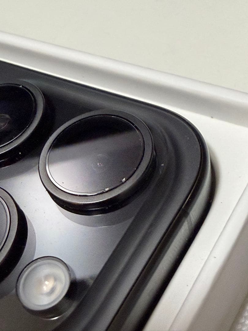 iPhone 15pro 256gb ブラックチタニウム　SIMフリー