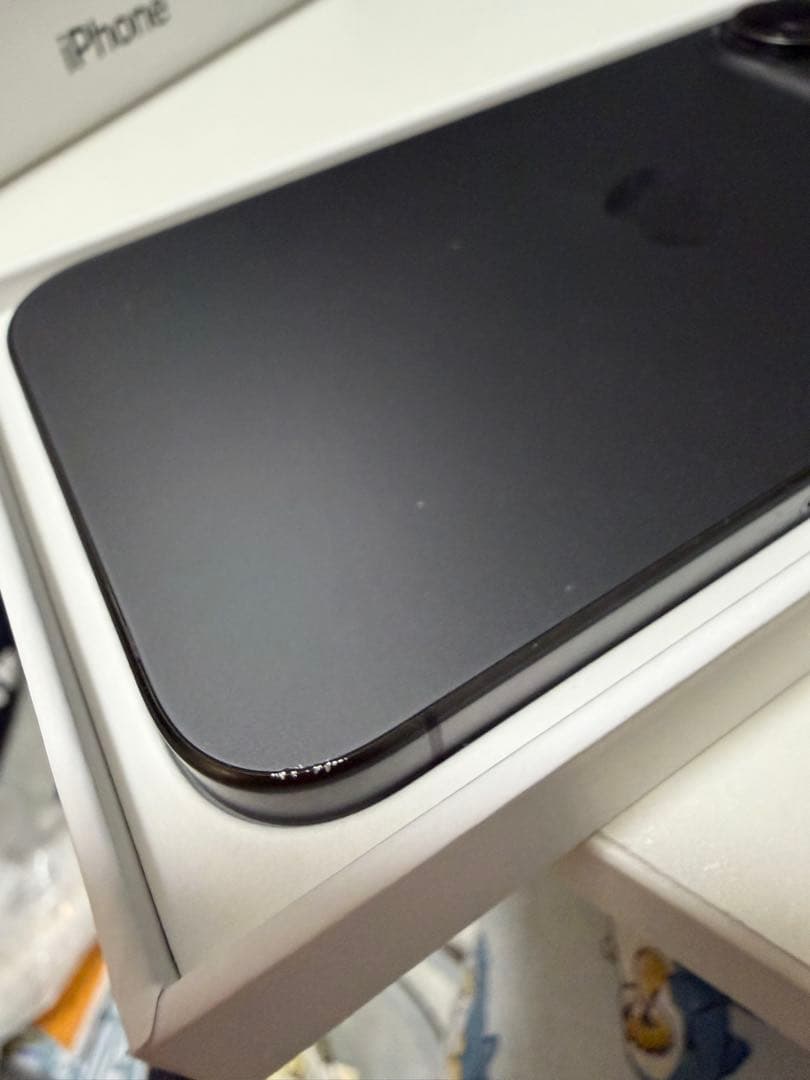 iPhone 15pro 256gb ブラックチタニウム　SIMフリー