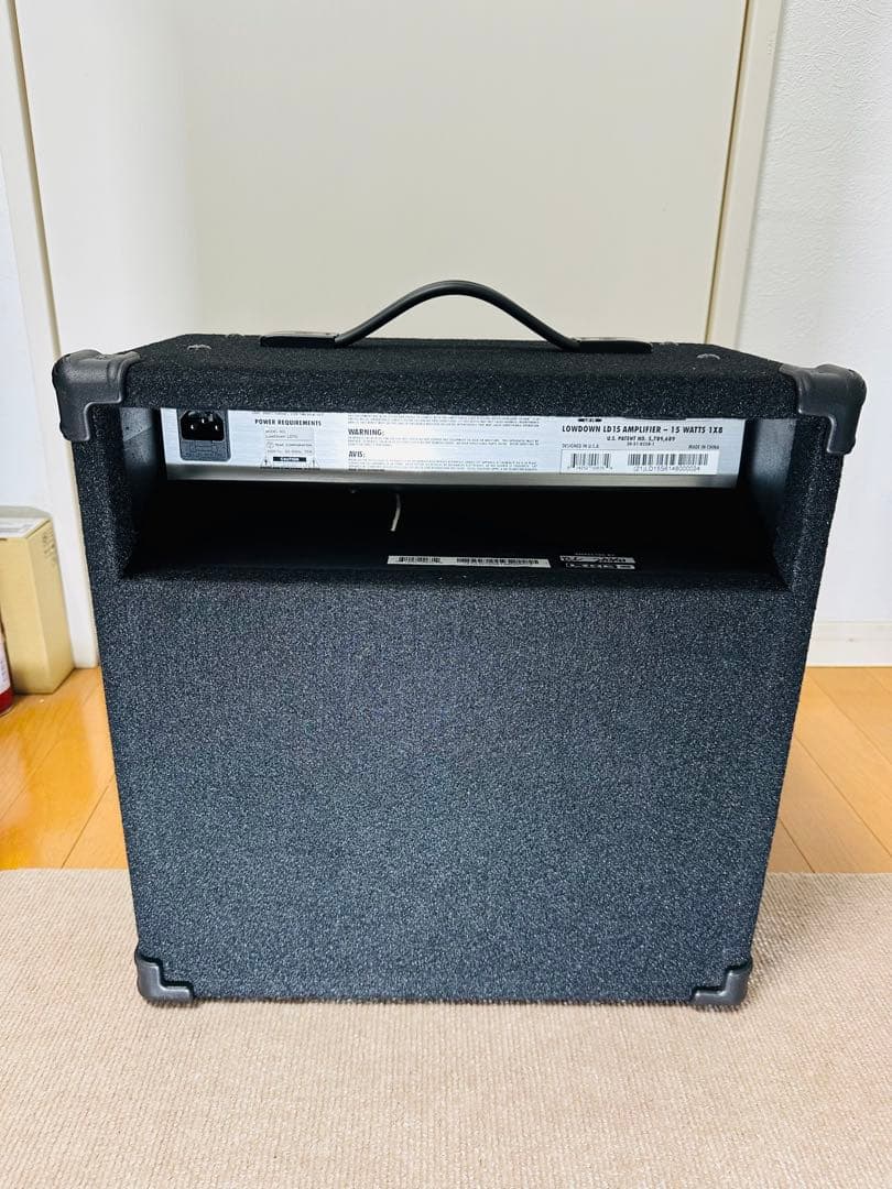 LINE 6 LowDown LD15 ベース用アンプ(本体美品)