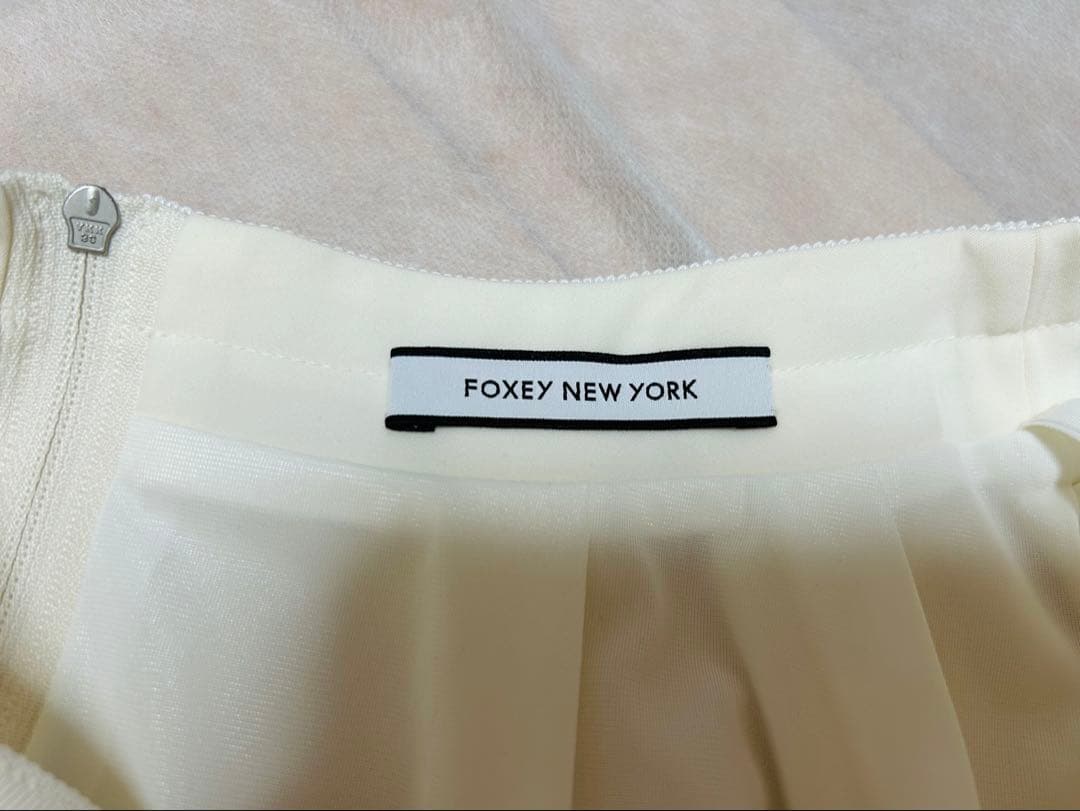 ＜12/14まで限定お値下げ＞フォクシー バロンスカート ホワイト 36