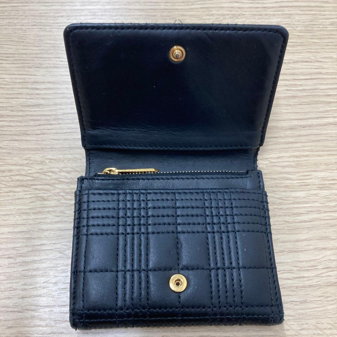 バーバリー TBロゴ キルティング 三つ折り財布 ブラック