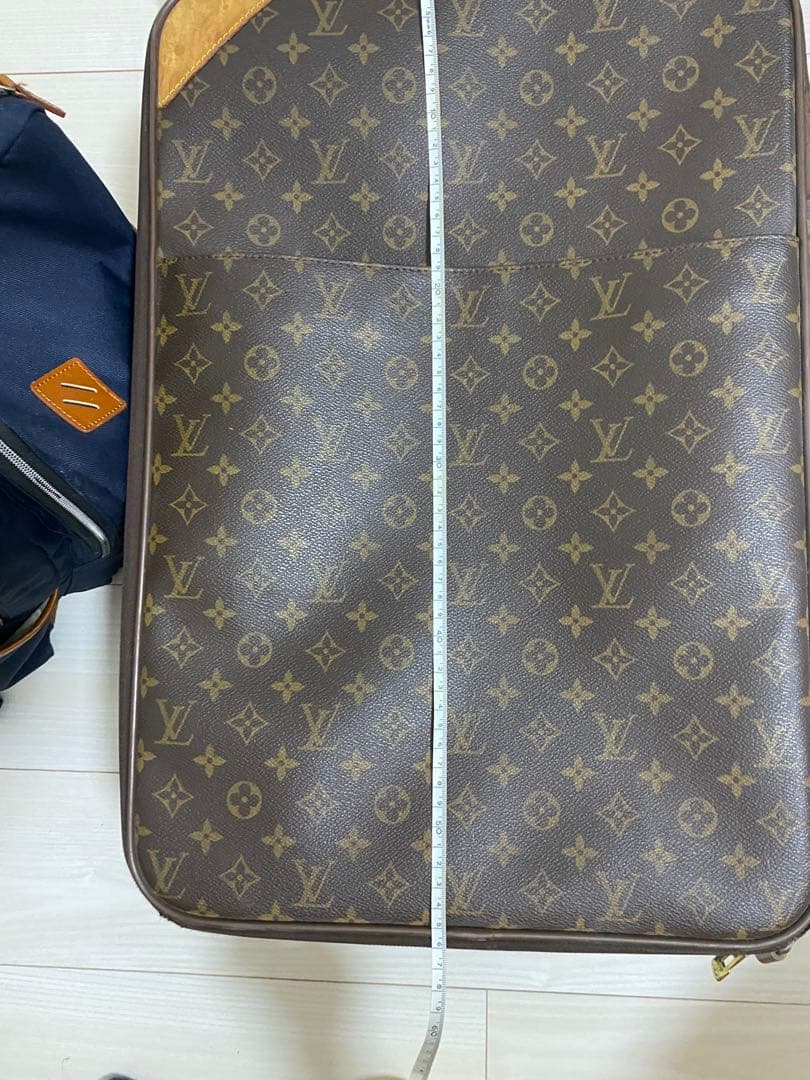 ルイ ヴィトン / LOUIS VUITTON ベガス