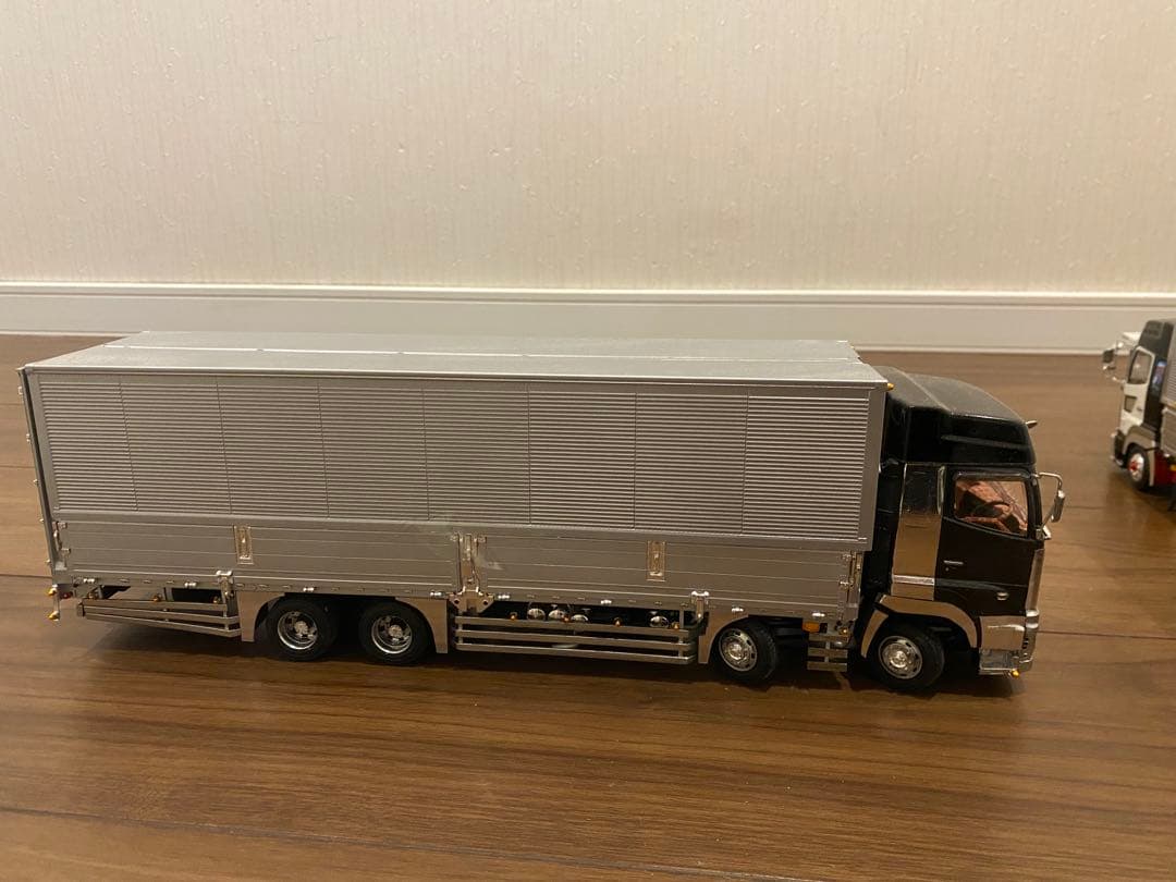 ⚠️イケドン出品です⚠️プラモデルデコトラ完成品3台セット（バラ売不可