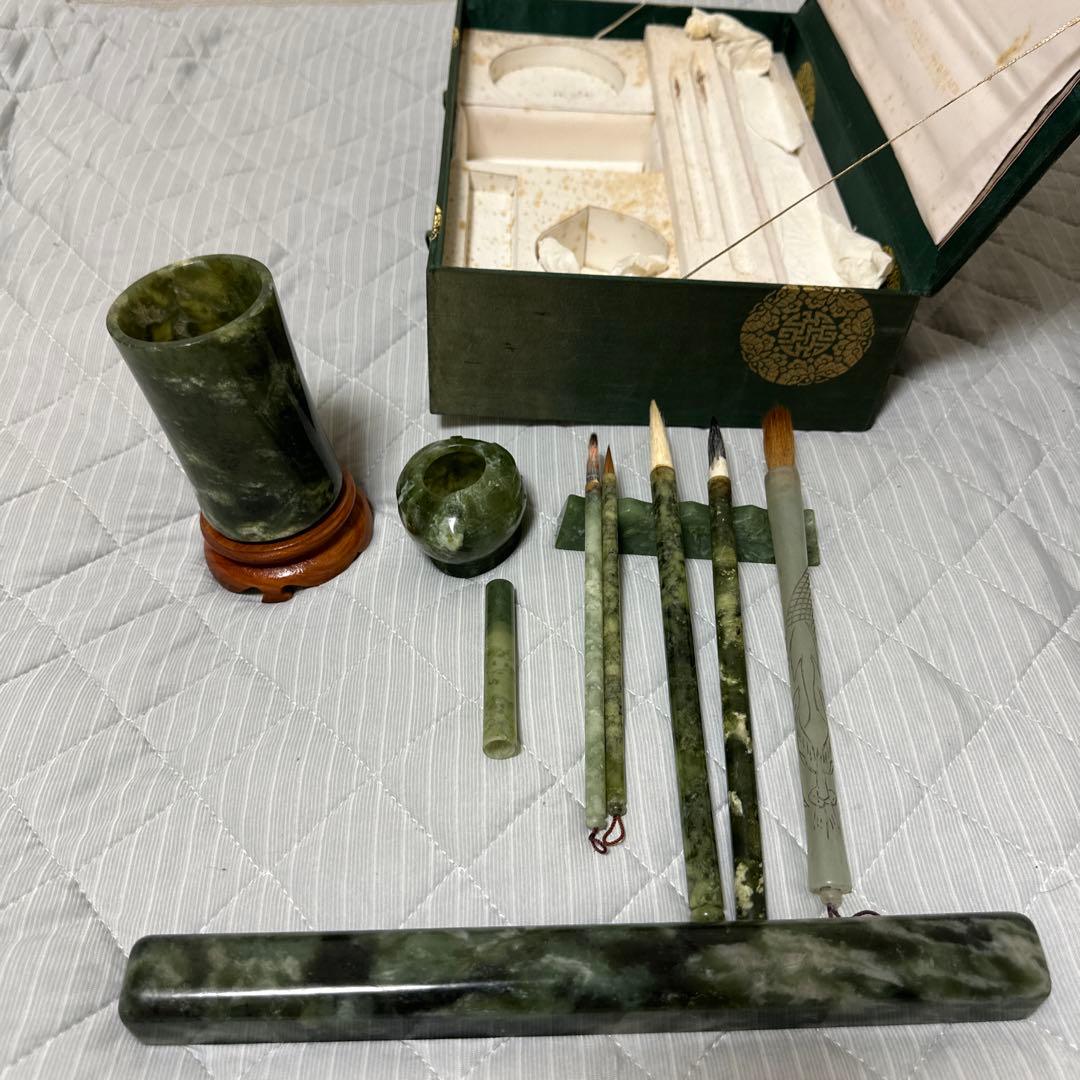 中国美術 和田碧玉 青玉筆 筆入れ 筆筒 書道具セット時代物　原箱付きまとめ