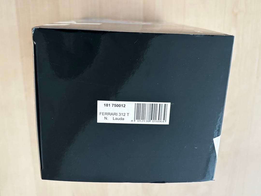 Ferrari 312 T 1975 1/18 ニキ・ラウダ