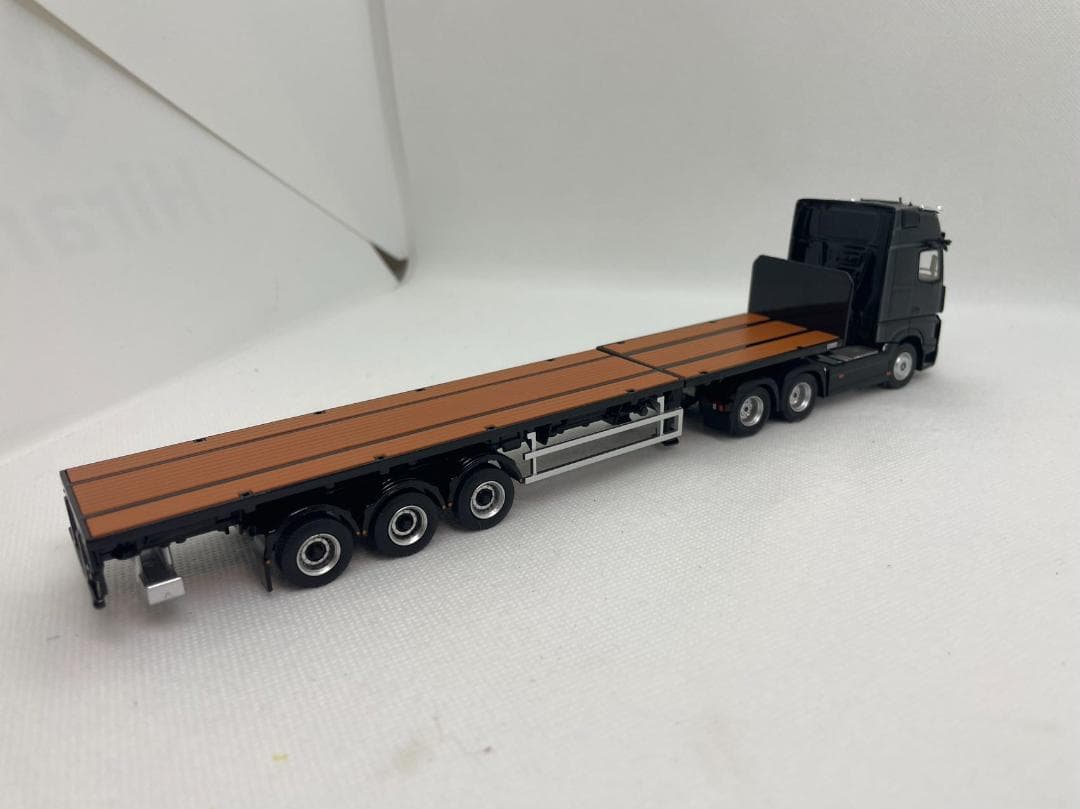 35R-003 GCD 1/64 ACTROS GIGASPACE 6×2