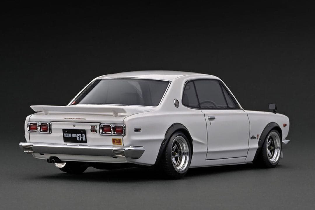 ミニカー IG3235 1/18 Nissan Skyline 2000 GT-R