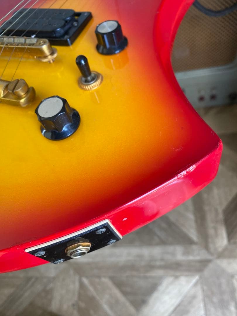 TARGET ターゲット　ギター