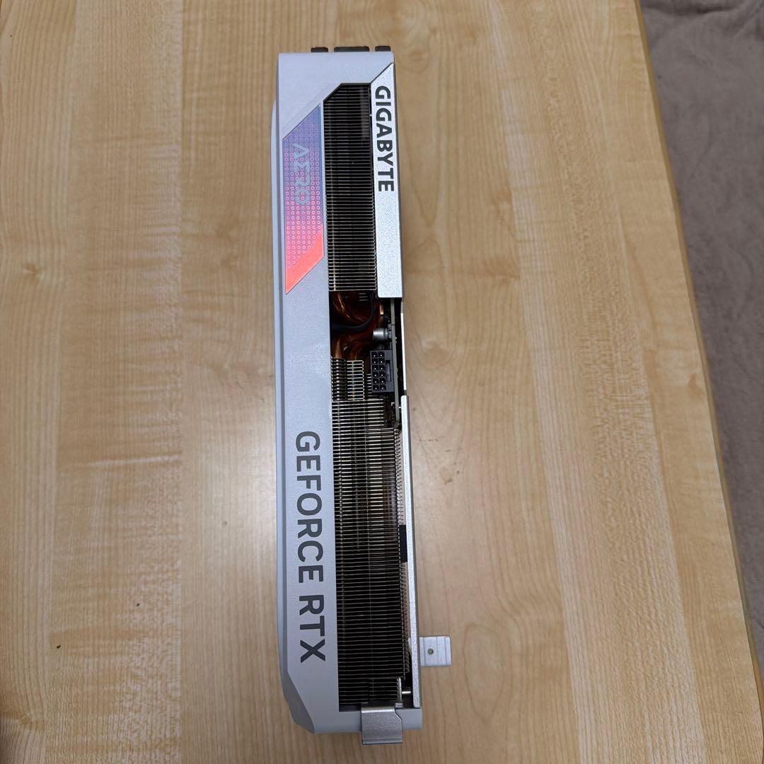 グラフィックボード・グラボ・ビデオカード GIGABYTE GeForce RTX 4070 AERO OC 12G