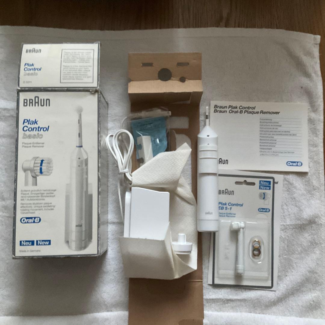 BRAUN ブラウン　オーラル　歯ブラシ　Oral−B D5011