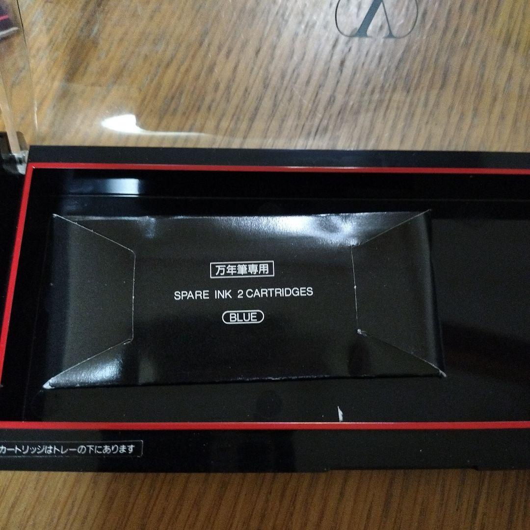 未使用、valentino garavani ペン先14金　万年筆 ネイビー