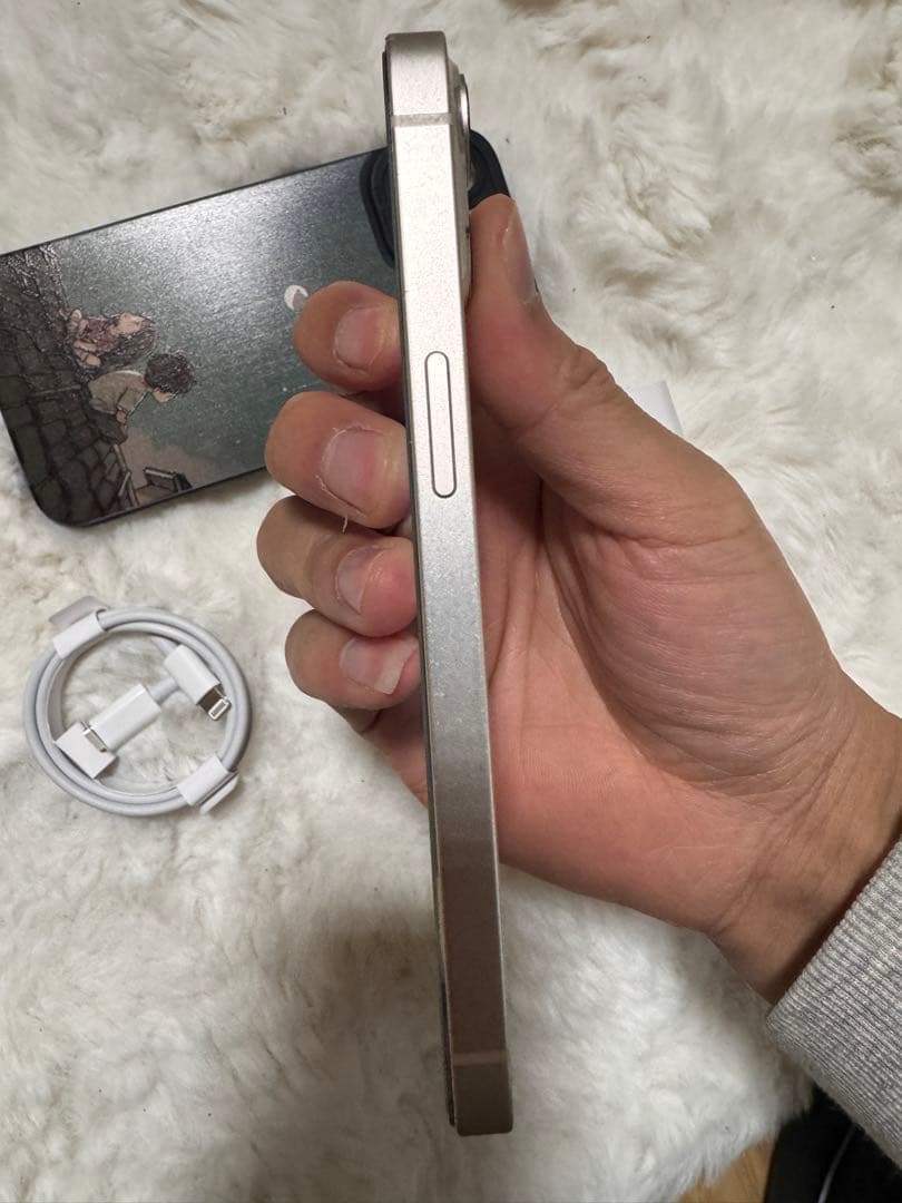 ❤️美品❤️ iPhone 13 Simフリー