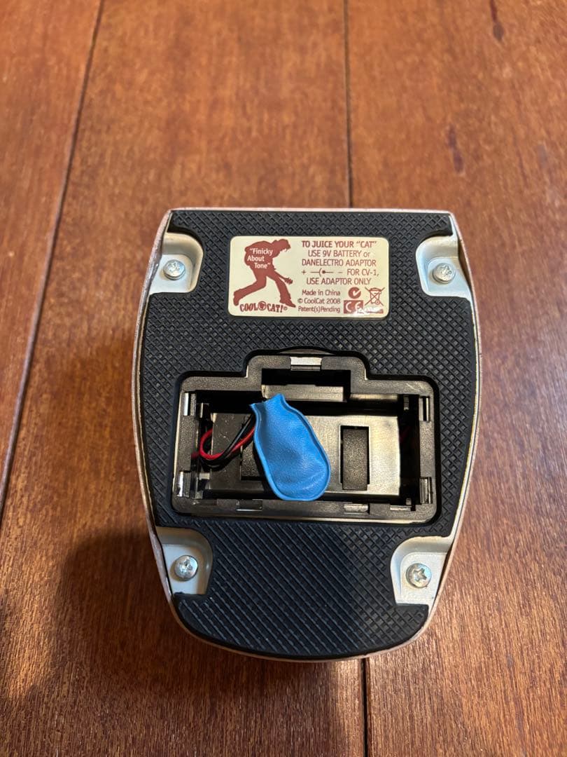 ギター Danelectro Cool Cat Fuzz V1