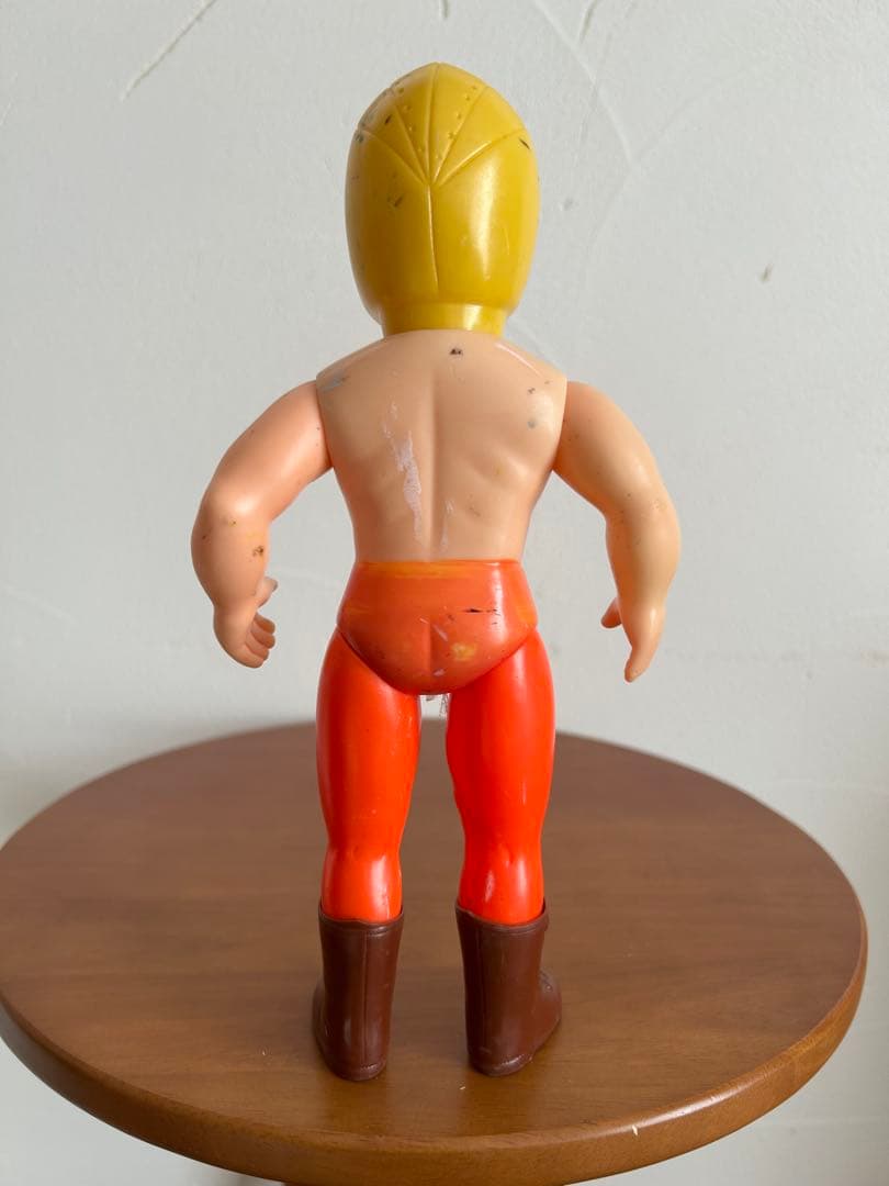 タイガーマスクのソフビ人形（ゴールデンマスク、当時物）　梶原一騎　辻なおき