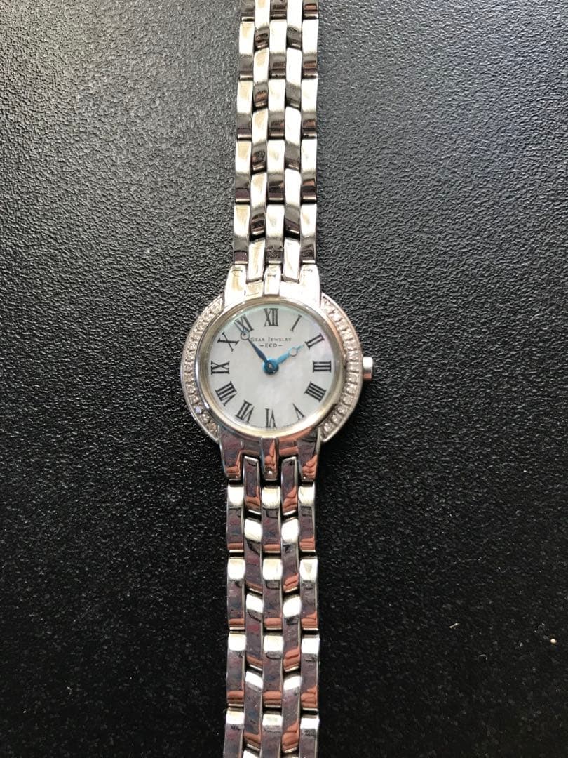 スタージュエリーのソーラー時計　ダイヤ0.13ct