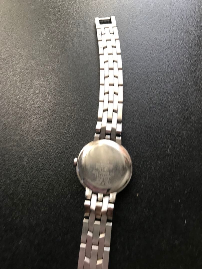 スタージュエリーのソーラー時計　ダイヤ0.13ct