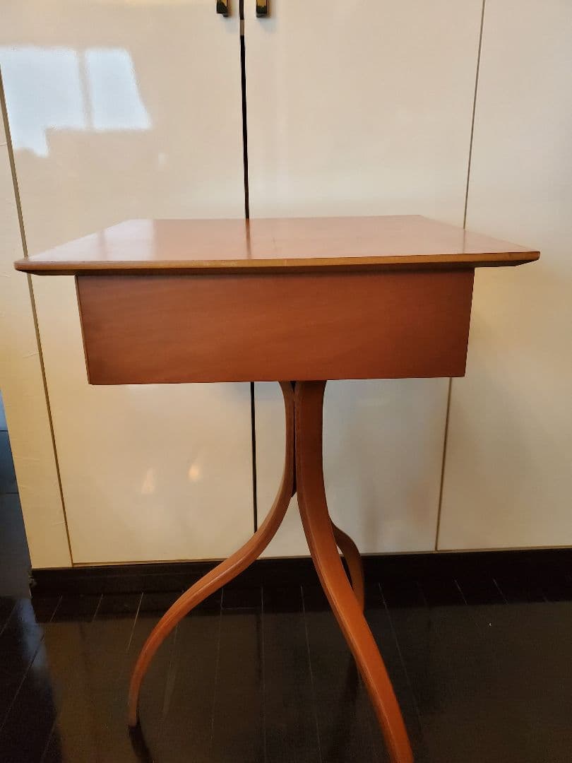 アクタス♥️モデュラス サイドテーブル チェリー材 トーマス・ステンダー