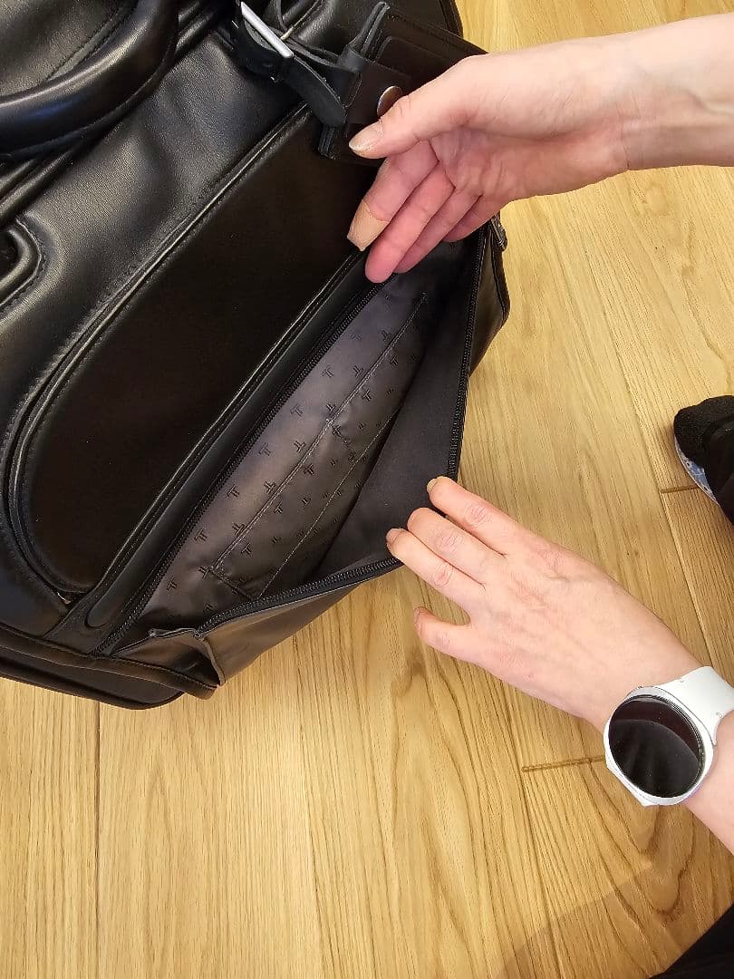 TUMI ブラック キャリーケース