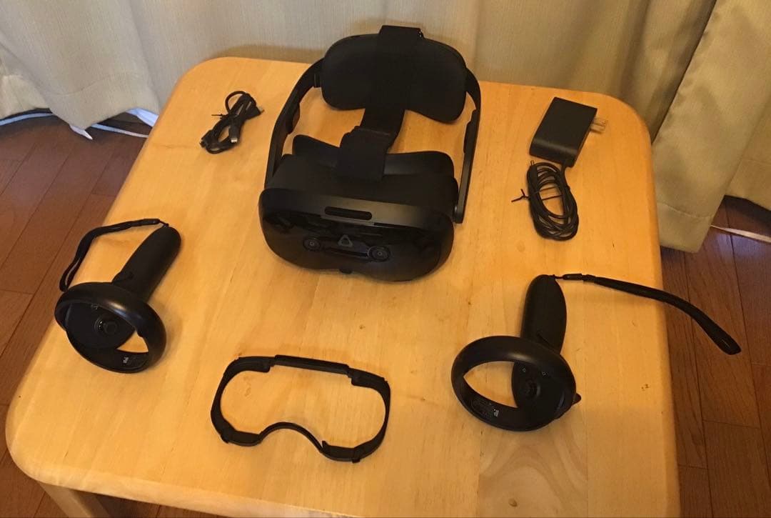 VIVE FOCUS Vision CE VRヘッドセット 本体