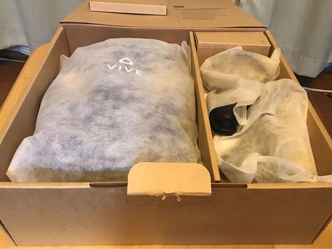 VIVE FOCUS Vision CE VRヘッドセット 本体