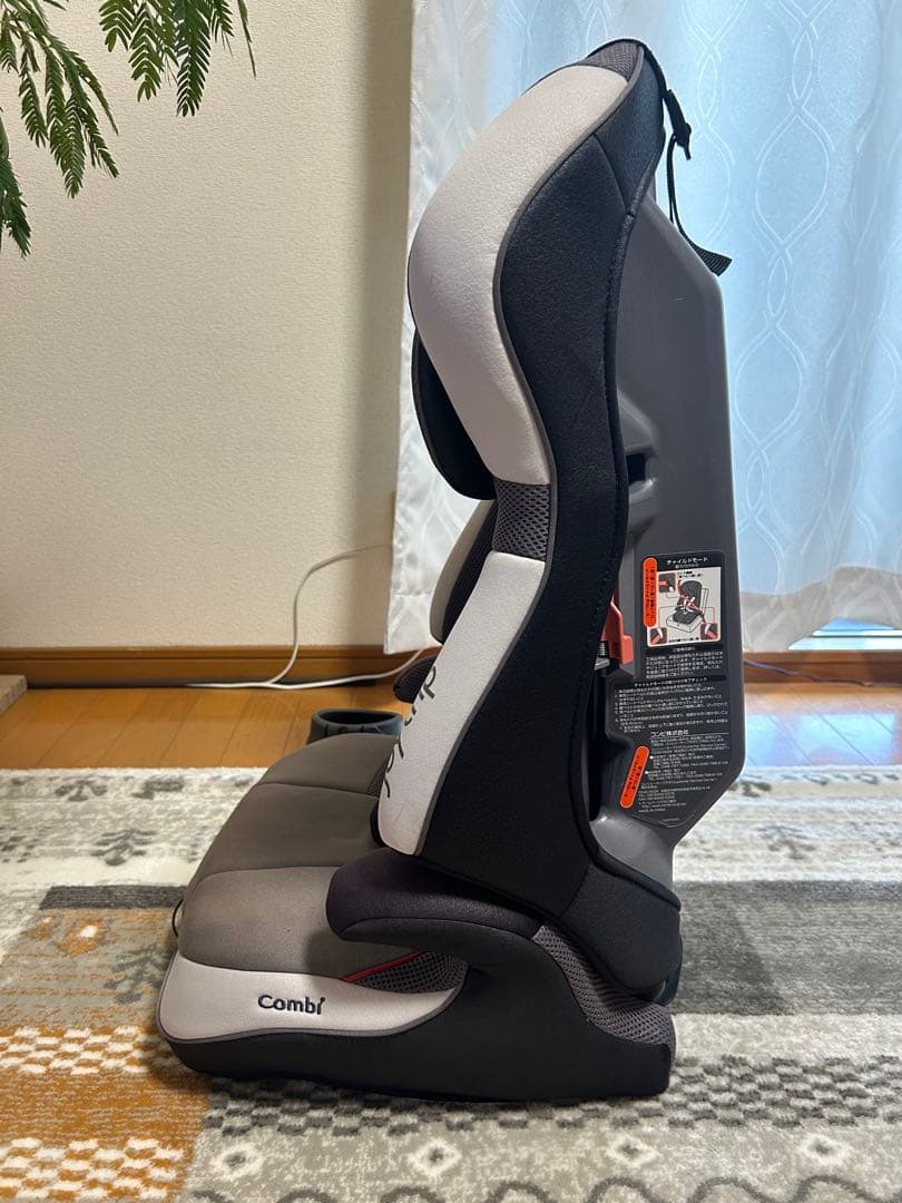 【美品】Combi コンビ ジョイトリップ エアスルー GC エアーグレー