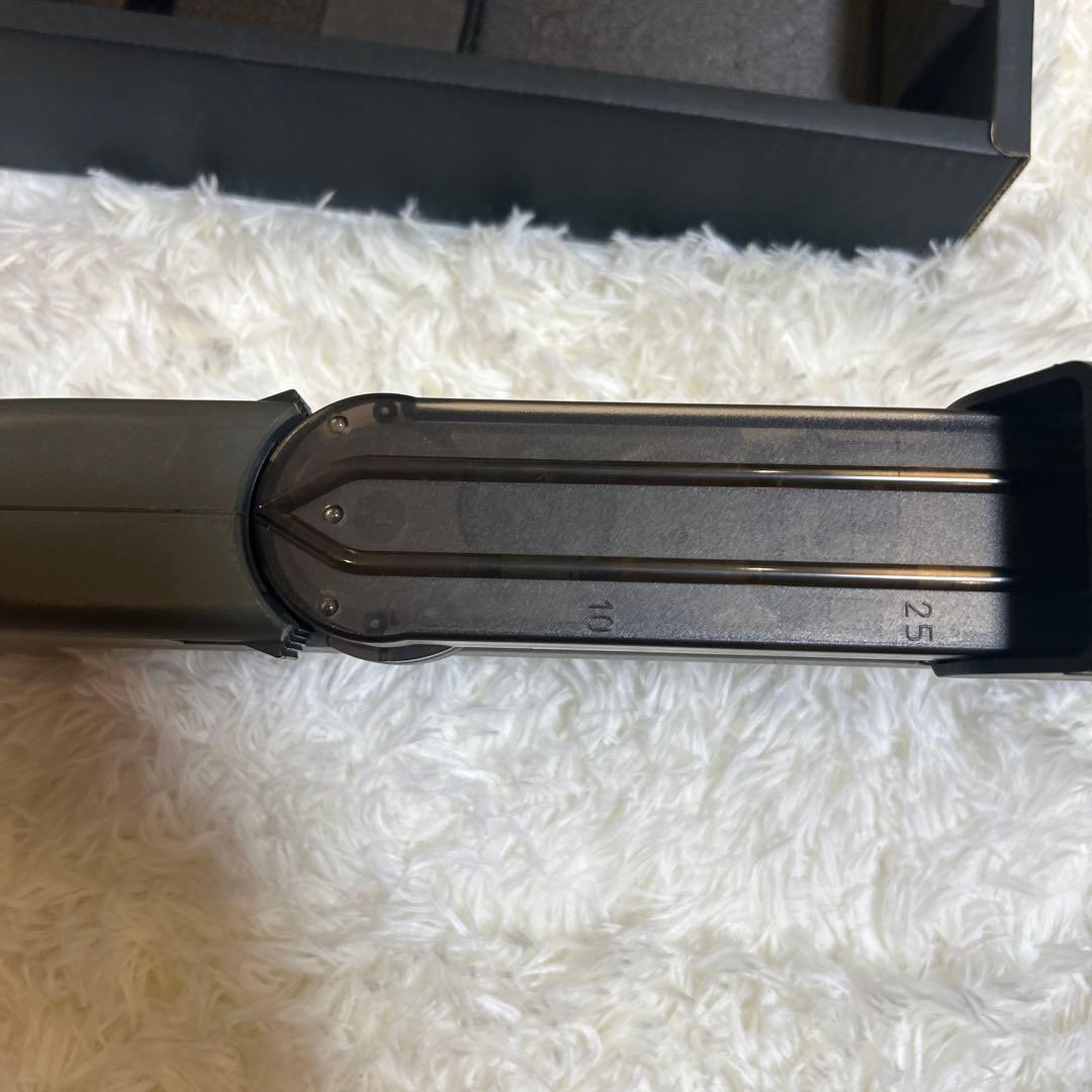 【美品】東京マルイ 電動ガン PS90HC　P90