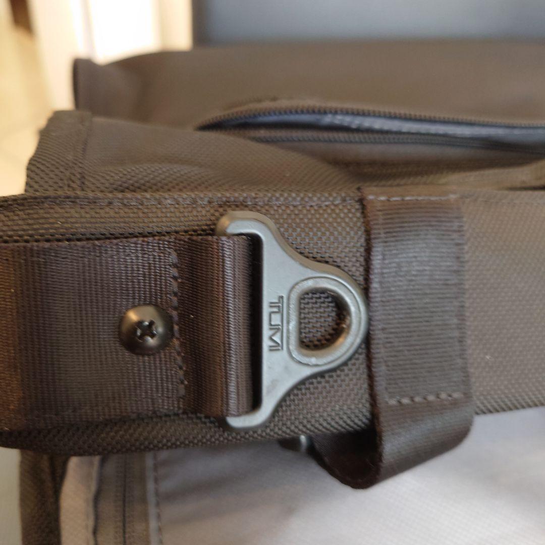 TUMI 22137D2 トラベルトライフォールドキャリーオンガーメントバック